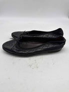 Pre-Owned Chanel Black Size 8.5 Slip On Flats | True Fashionistas.