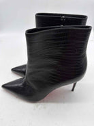Pre-Owned Christian Louboutin Black Size 9.5 Leather Ankle Boot Boots | True Fashionistas.