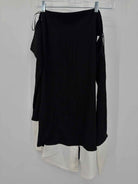 Pre-Owned Aaizel Black Size 6 Short Long Sleeve Dress | True Fashionistas.