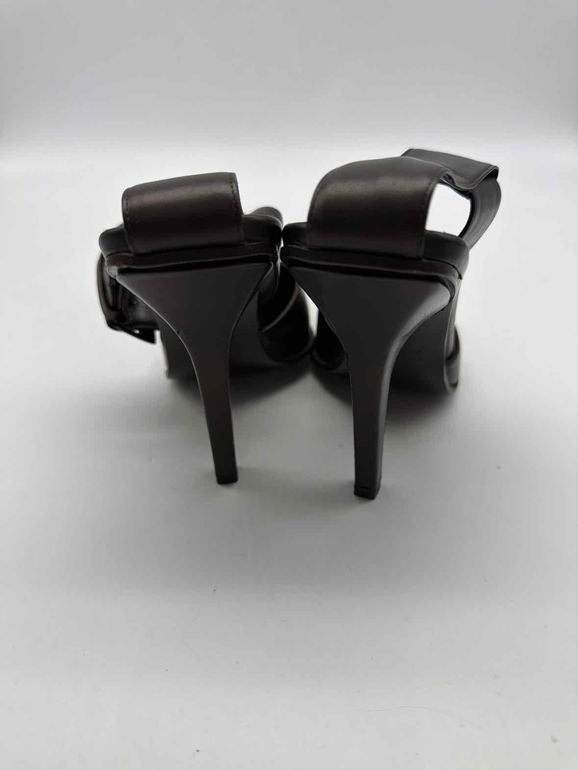 Pre-Owned Gucci Brown Size 5.5 Ankle Strap Heels | True Fashionistas.