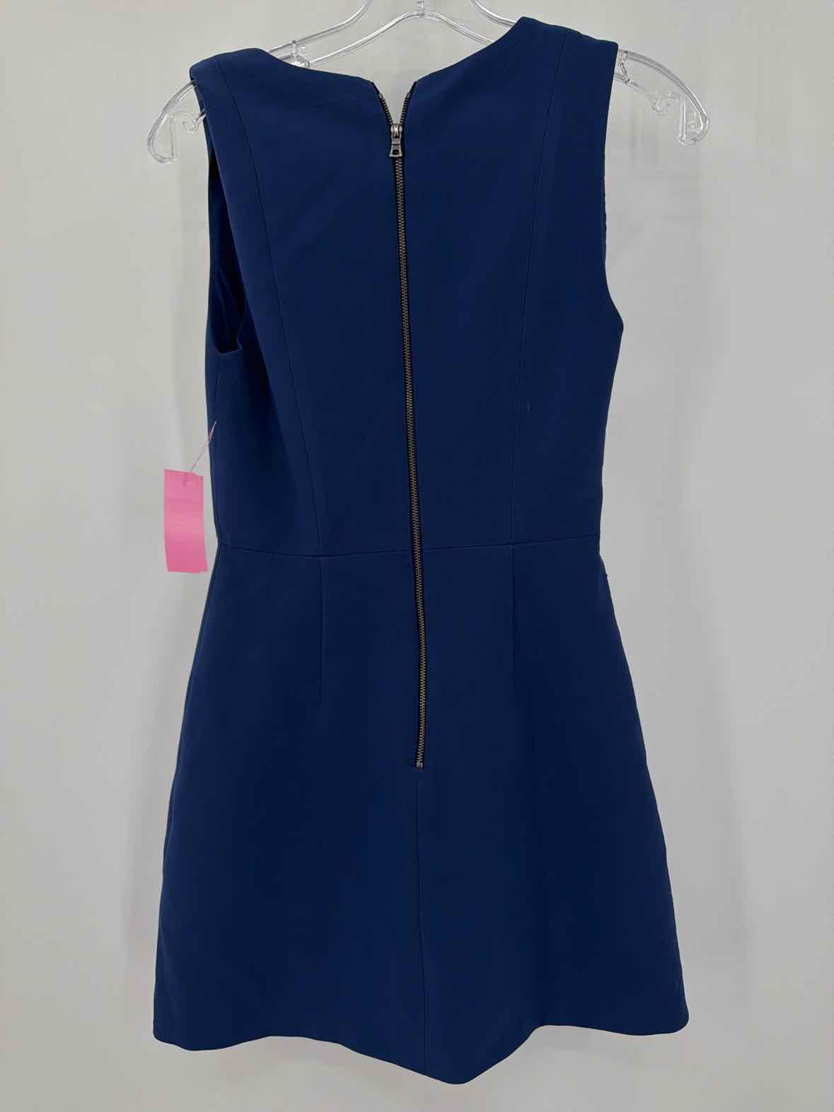 Pre-Owned Alice + Olivia Blue Short Sleeveless Dress | True Fashionistas.