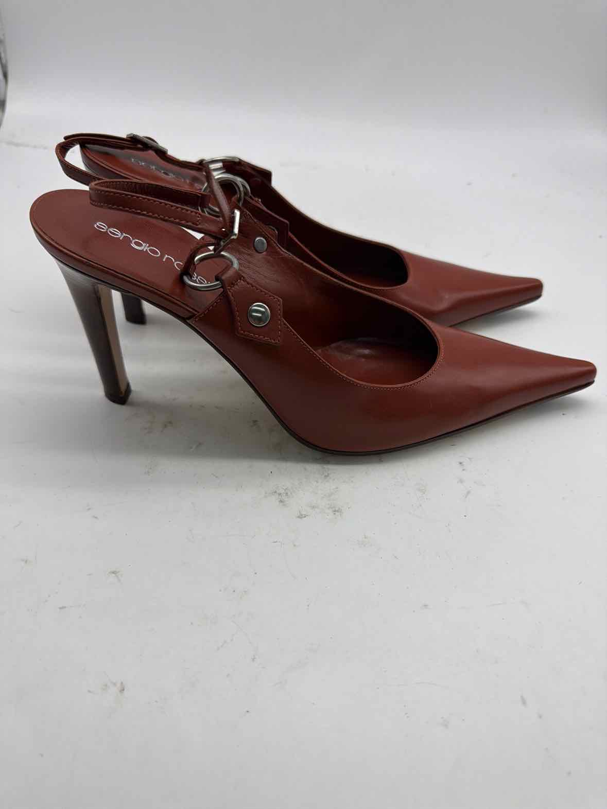 Pre-Owned Sergio Rossi Tan Size 9 Slingback Heels | True Fashionistas.