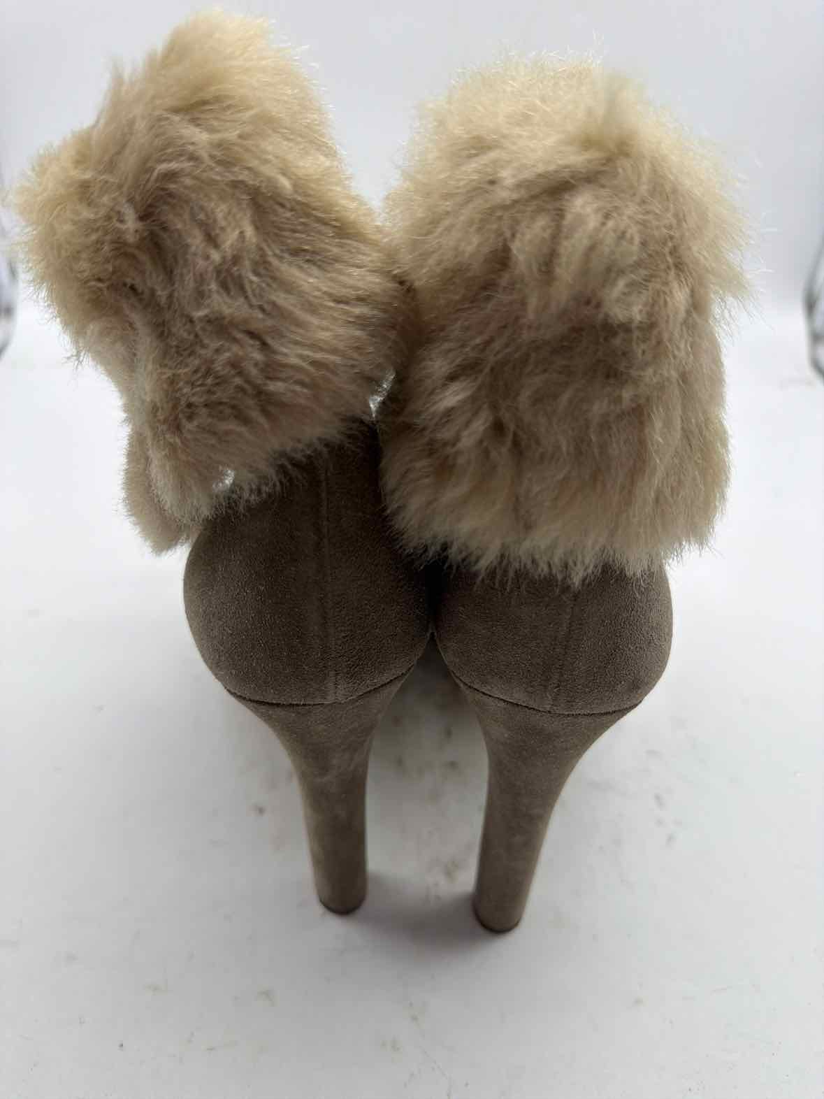 Pre-Owned Gucci Tan Size 10.5 Ankle Boot Boots | True Fashionistas.