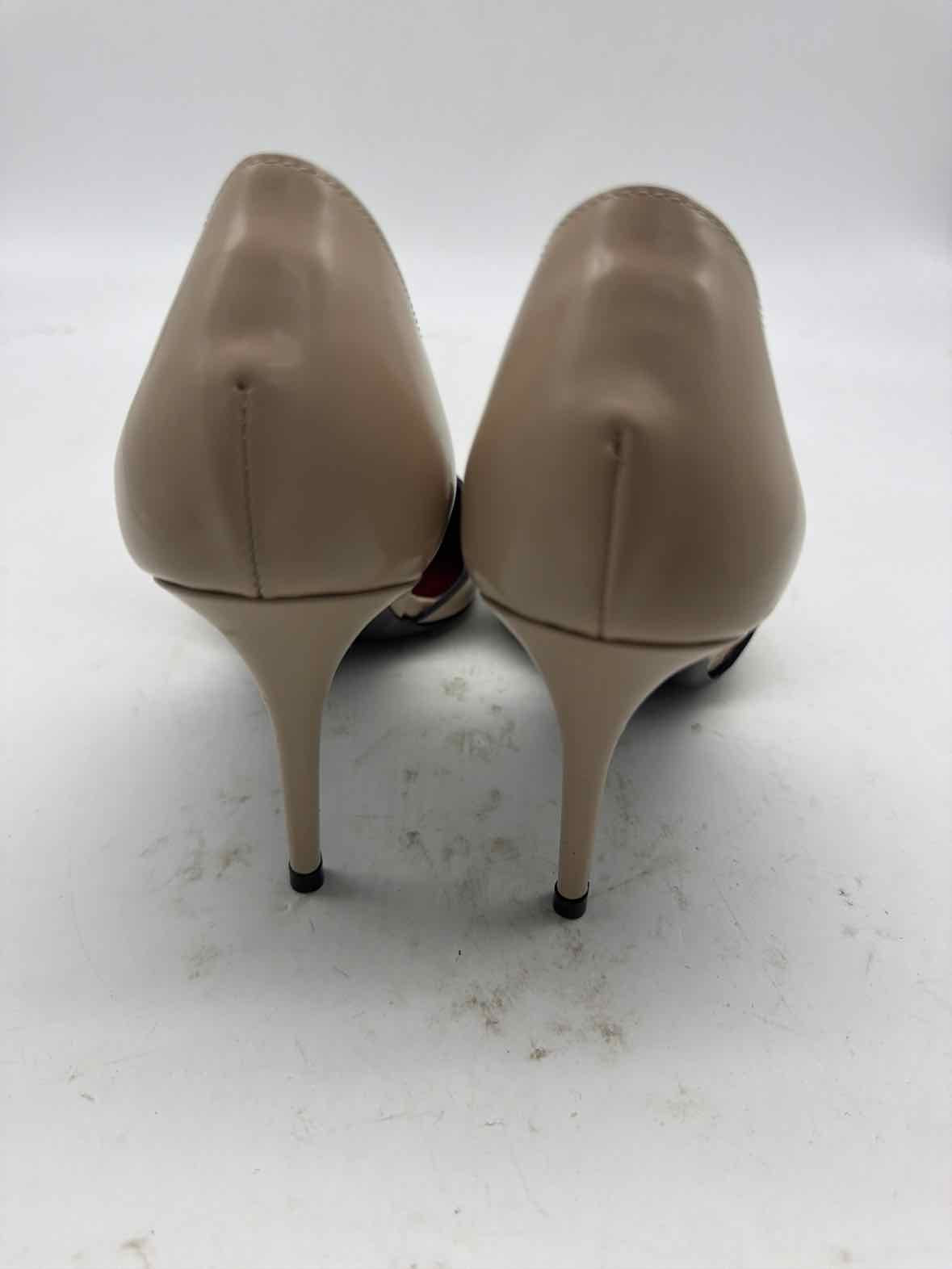 Pre-Owned Celine Tan Size 35 D'orsay Heels | True Fashionistas.