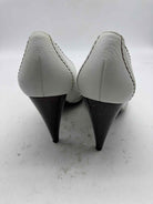 Pre-Owned Zara White Size 9 Peep Toe Heels | True Fashionistas.