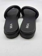 Pre-Owned MIA Black Size 10 Mule Sandals | True Fashionistas.