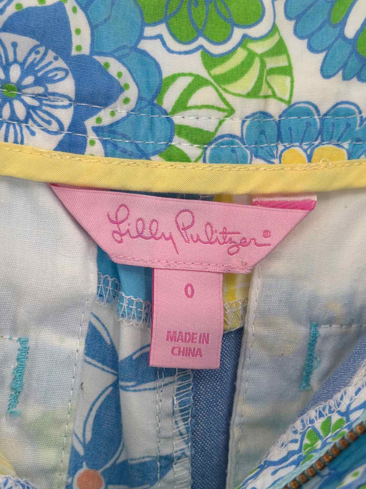 Pre-Owned Lilly Pulitzer Blue Size 0 Printed Shorts | True Fashionistas.