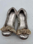 Pre-Owned Louis Vuitton Gold Size 6 Slip On Flats | True Fashionistas.