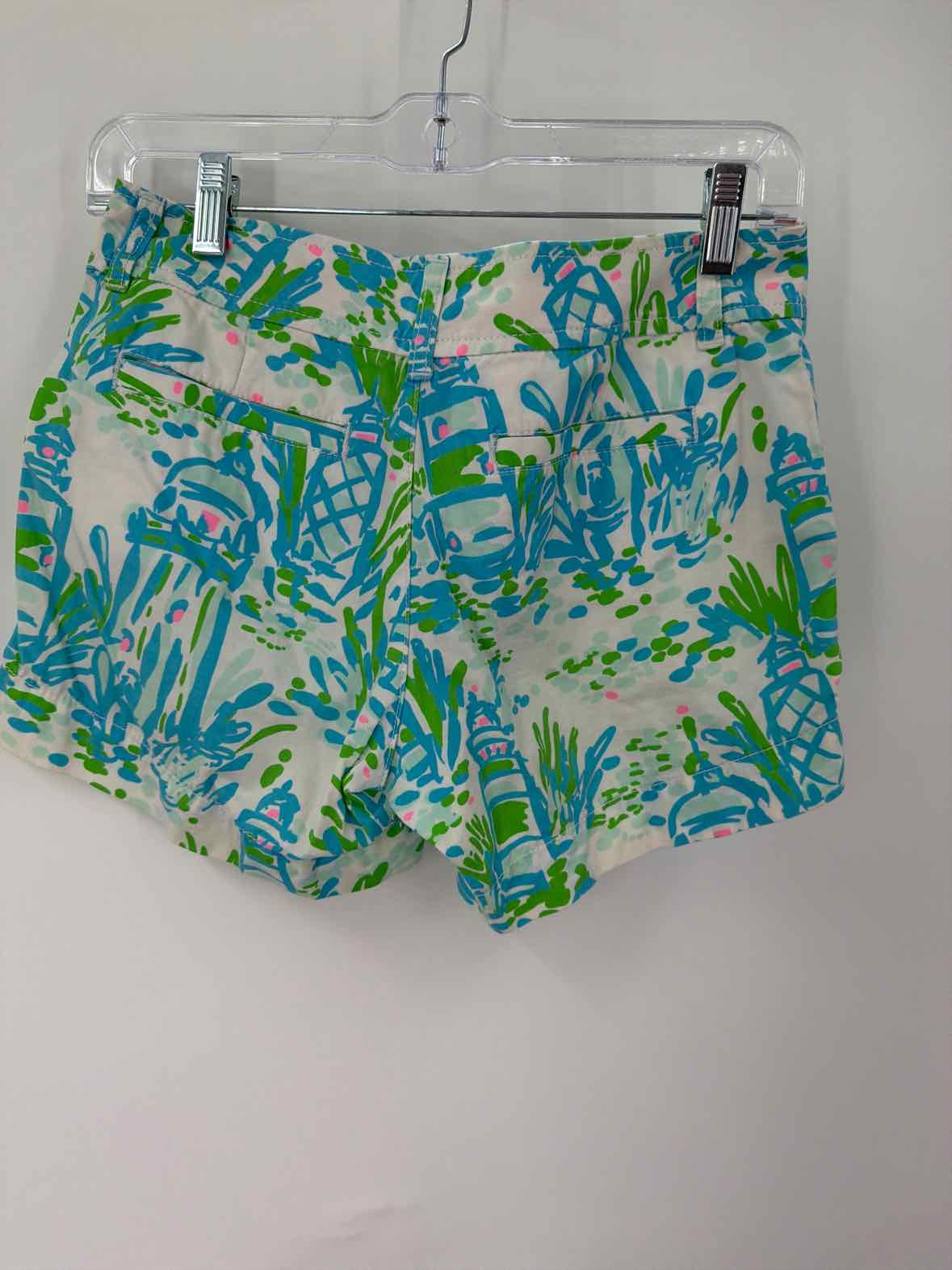 Pre-Owned Lilly Pulitzer Blue Size 00 Callahan Printed Shorts | True Fashionistas.