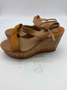 Pre-Owned Salvatore Ferragamo Tan Size 9.5 Platform Heels | True Fashionistas.