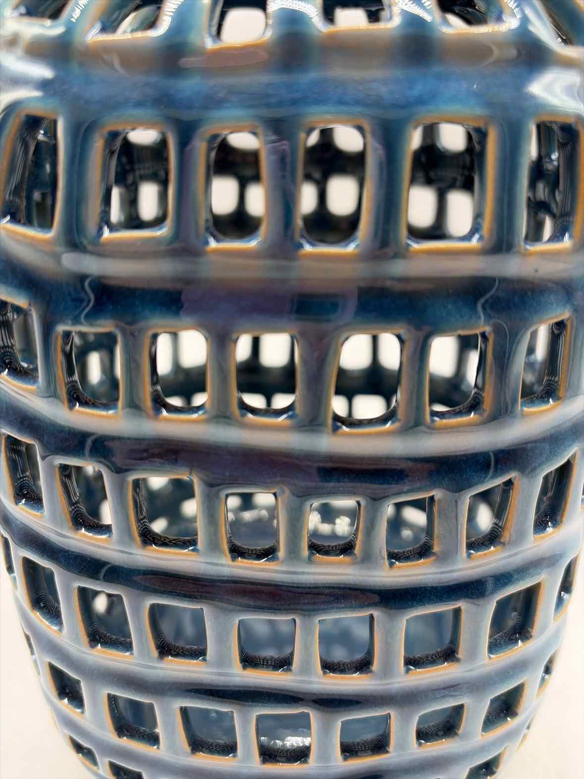 Blue Basketweave Vase | True Fashionistas.