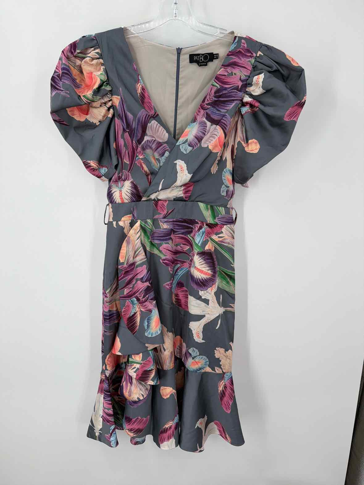 Pre-Owned PatBO Grey Size 4 Short Short Sleeve Dress | True Fashionistas.