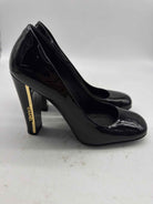 Pre-Owned Chanel Black Size 6 Patent Leather Pump Heels | True Fashionistas.