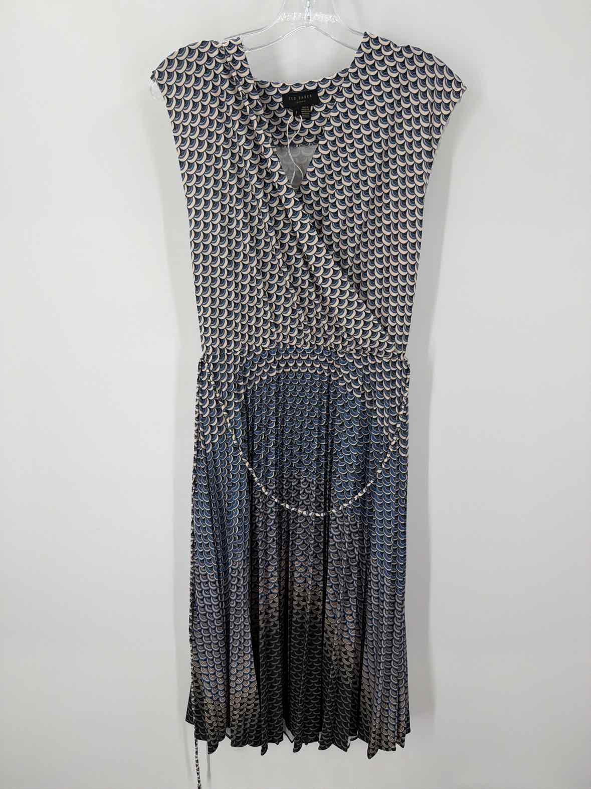 Pre-Owned Ted Baker Blue Size 1/2 Midi Sleeveless Dress | True Fashionistas.
