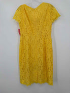 Pre-Owned Diane Von Furstenberg Yellow Size 8 Lace Short Short Sleeve Dress | True Fashionistas.