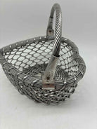 Silver Metal Heart Shape Vase | True Fashionistas.
