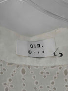 Pre-Owned Sir. White Size 0 Eyelet Short Long Sleeve Dress | True Fashionistas.