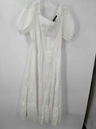 Pre-Owned Marilyn's White Size 48 Long Short Sleeve Dress | True Fashionistas.