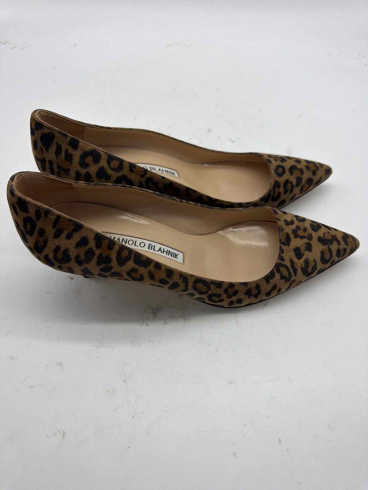Pre-Owned Manolo Blahnik Brown Size 5 Leopard Pump Heels | True Fashionistas.