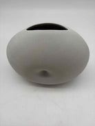 Beige Shell Vase | True Fashionistas.