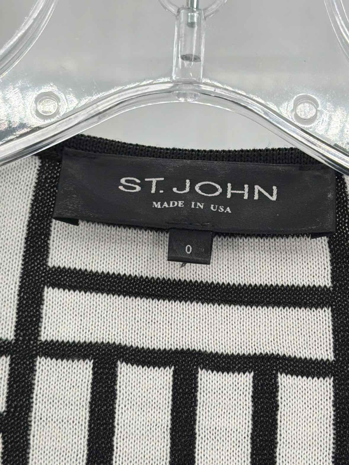 Pre-Owned St John Black Size 0 Knit Sweater | True Fashionistas.