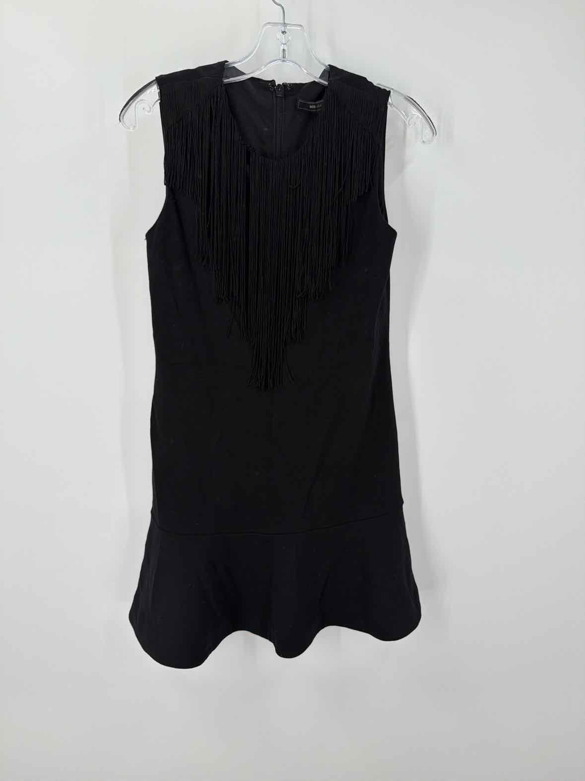 Pre-Owned BCBG Black Size XS Short Sleeveless Dress | True Fashionistas.