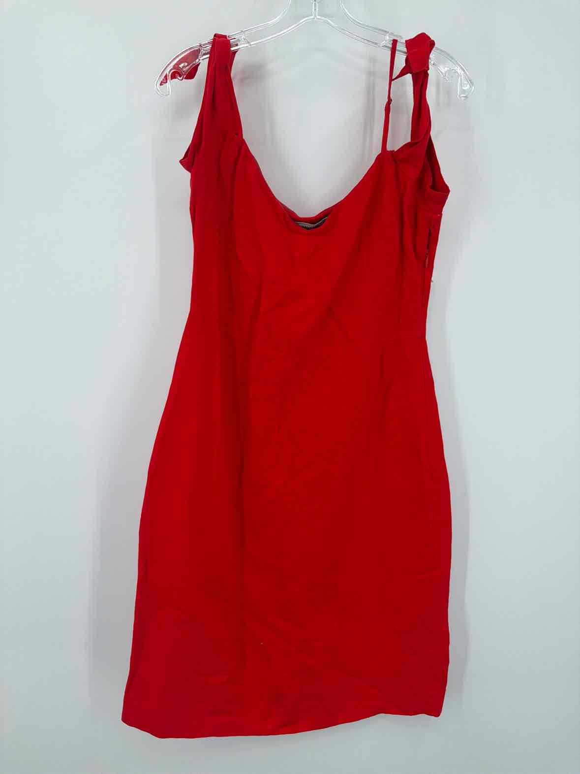 Pre-Owned Abercrombie & Fitch Red Size 10 Short Sleeveless Dress | True Fashionistas.