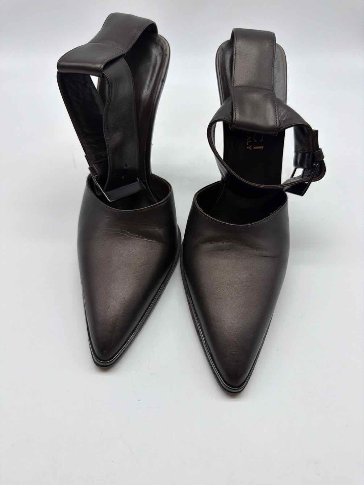 Pre-Owned Gucci Brown Size 5.5 Ankle Strap Heels | True Fashionistas.