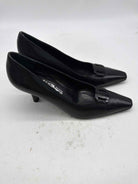 Pre-Owned Salvatore Ferragamo Black Size 8 Pump Heels | True Fashionistas.