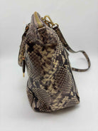 Pre-Owned MICHAEL Michael Kors Grey Crossbody Crossbody | True Fashionistas.