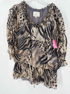Pre-Owned Th by Thrive Brown Size Medium Blouse | True Fashionistas.