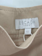 Pre-Owned Escada Tan Size 46 Bermuda Basic Shorts | True Fashionistas.