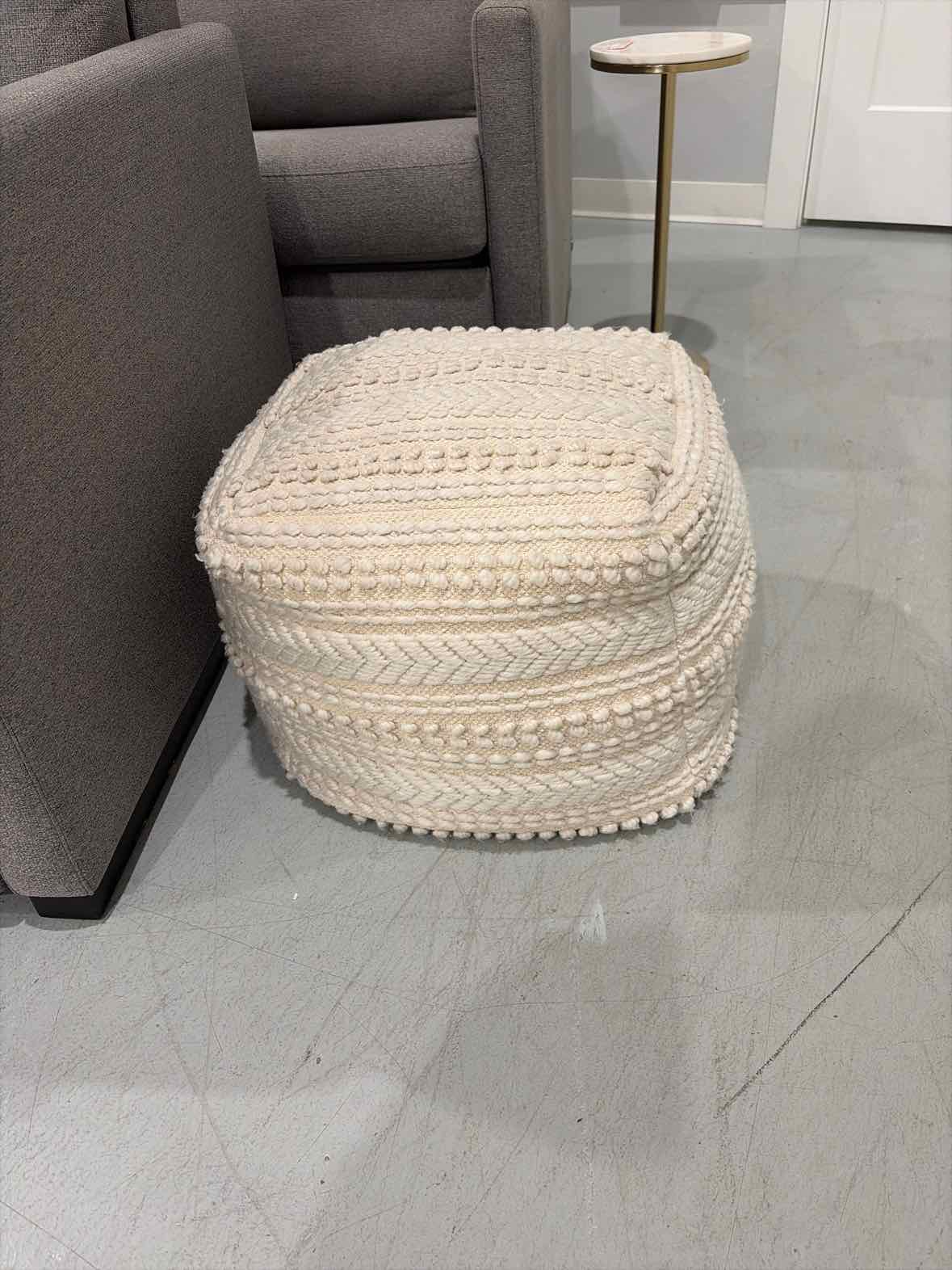 Beige Ottoman | True Fashionistas.