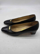 Pre-Owned Salvatore Ferragamo Black Size 8.5 Pump Heels | True Fashionistas.