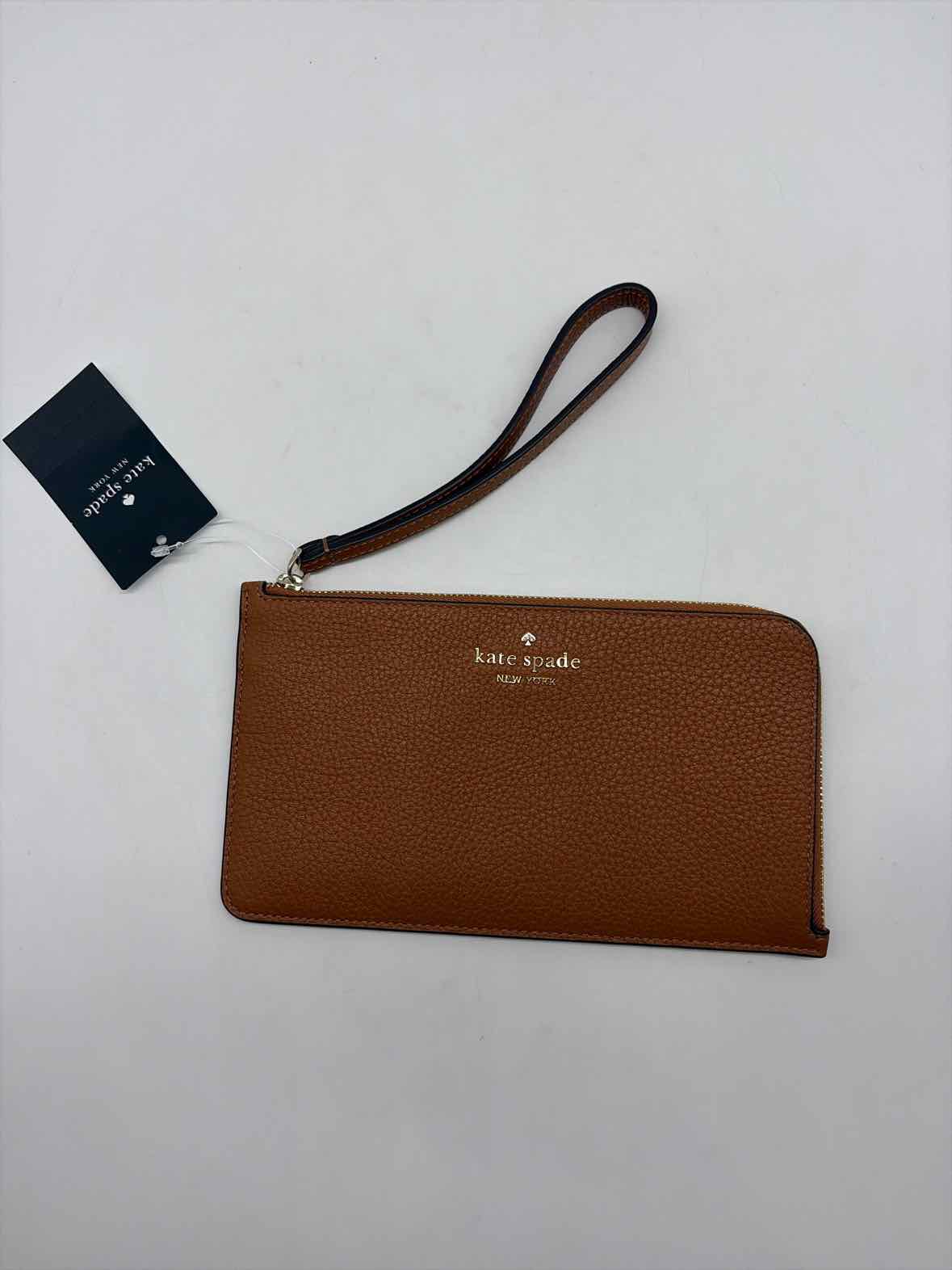 Pre-Owned Kate Spade Brown Pebbled Wristlet Wristlet | True Fashionistas.