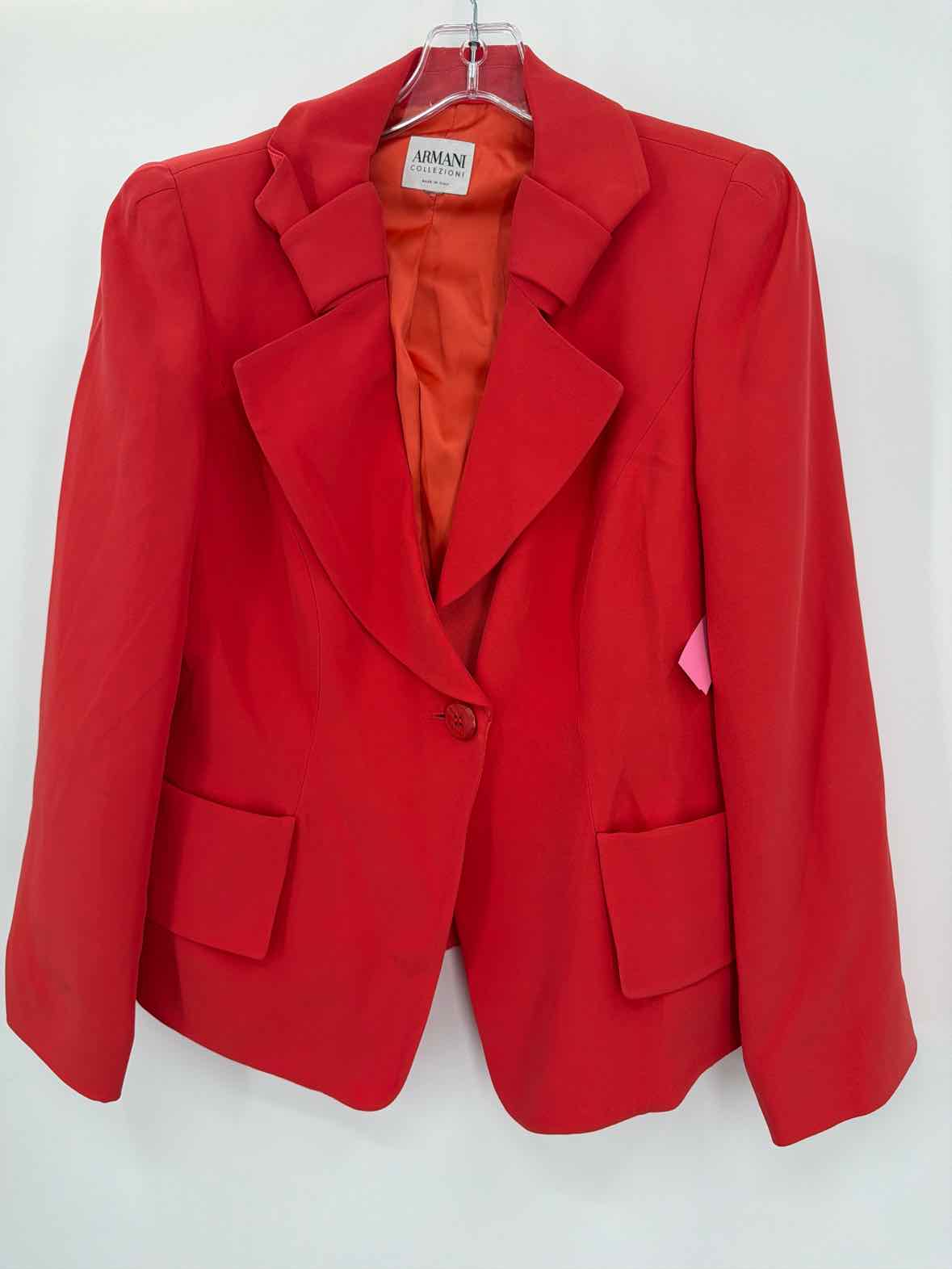 Pre-Owned Armani Collezioni Red Size 50/14 Blazer | True Fashionistas.