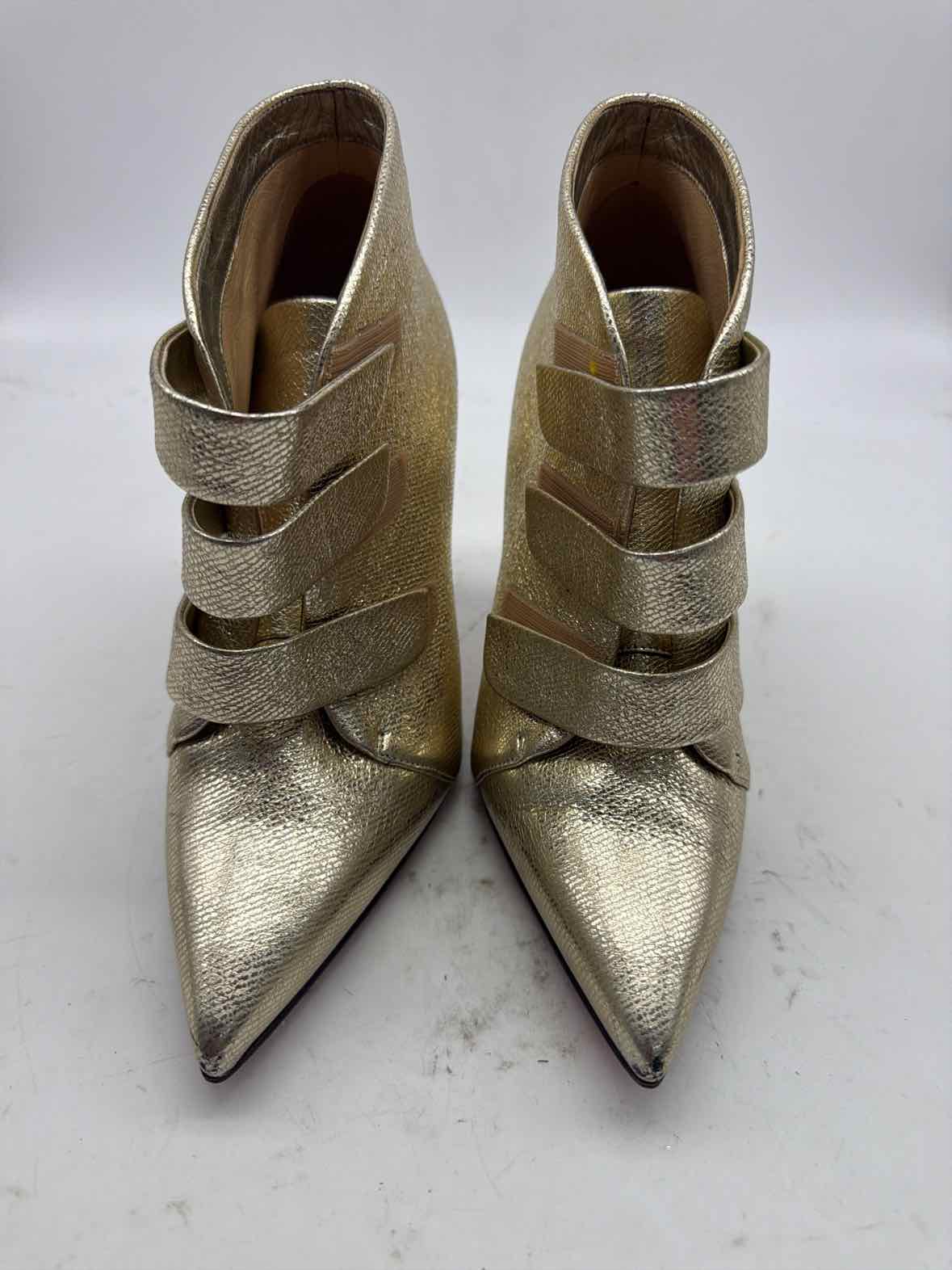 Pre-Owned Christian Louboutin Gold Size 6.5 Ankle Boot Boots | True Fashionistas.