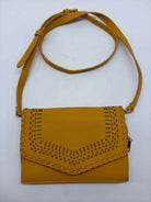 Pre-Owned Moda Luxe Yellow Crossbody Crossbody | True Fashionistas.