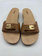Pre-Owned Dr Scholls Tan Size 9 Wood Sandals | True Fashionistas.