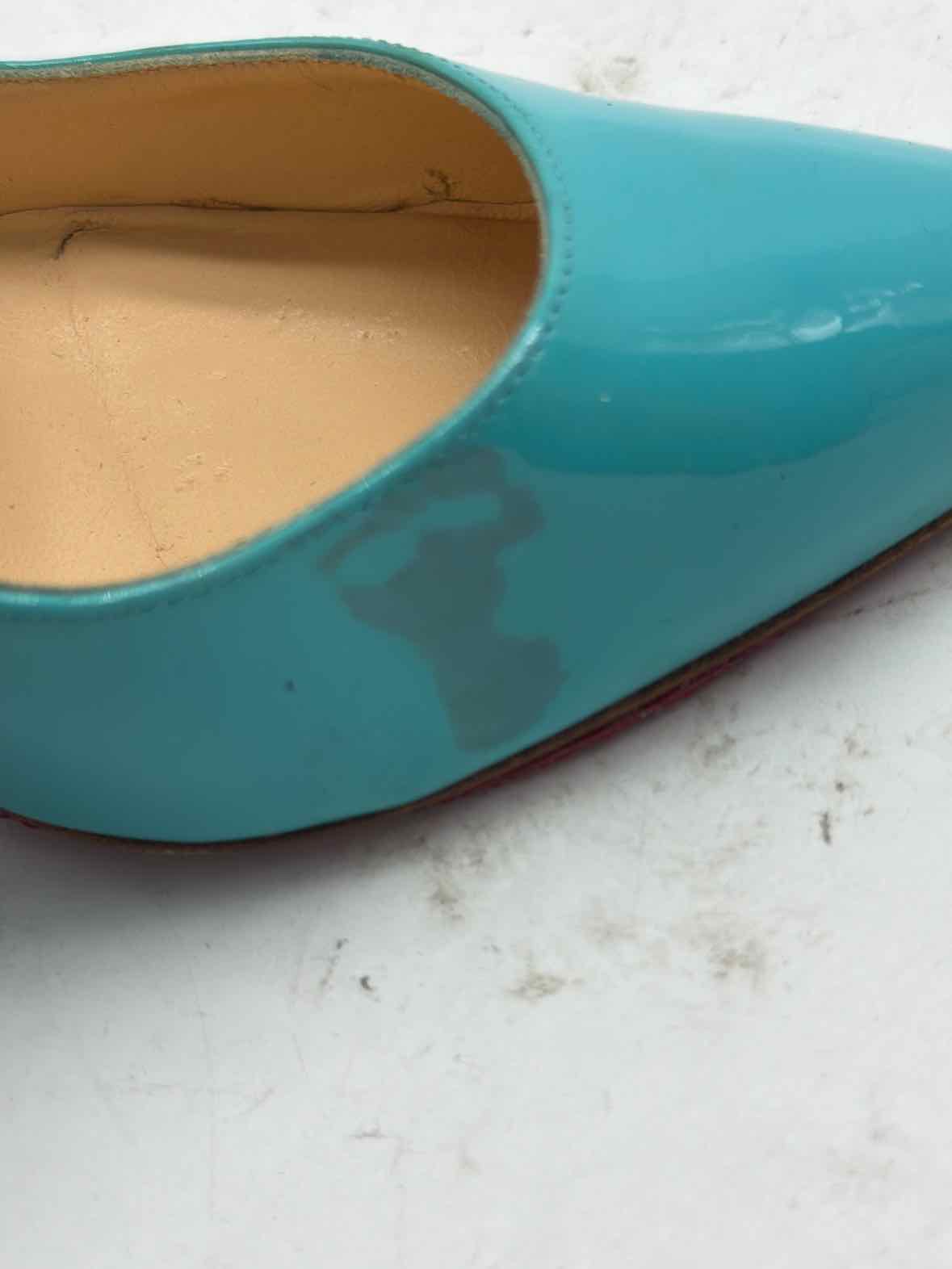 Pre-Owned Christian Louboutin Blue Size 36.5 Pump Heels | True Fashionistas.
