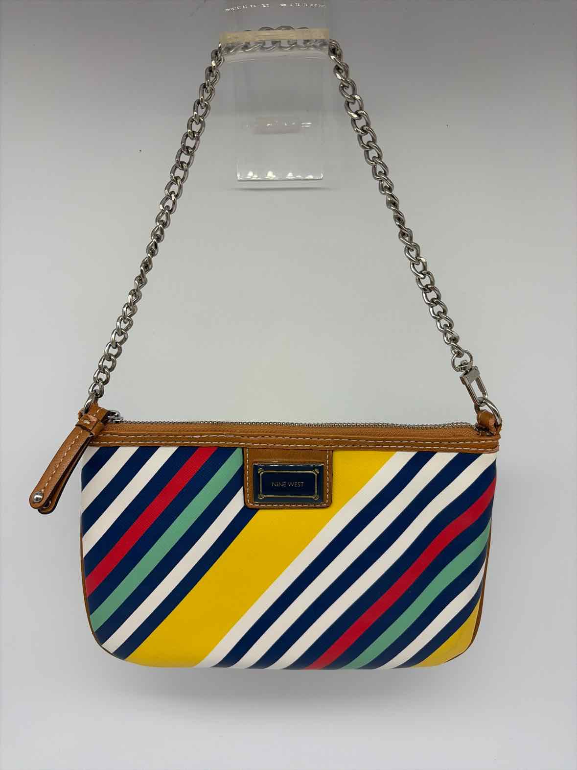 Pre-Owned Nine West Blue Small Handbag Small Handbag | True Fashionistas.