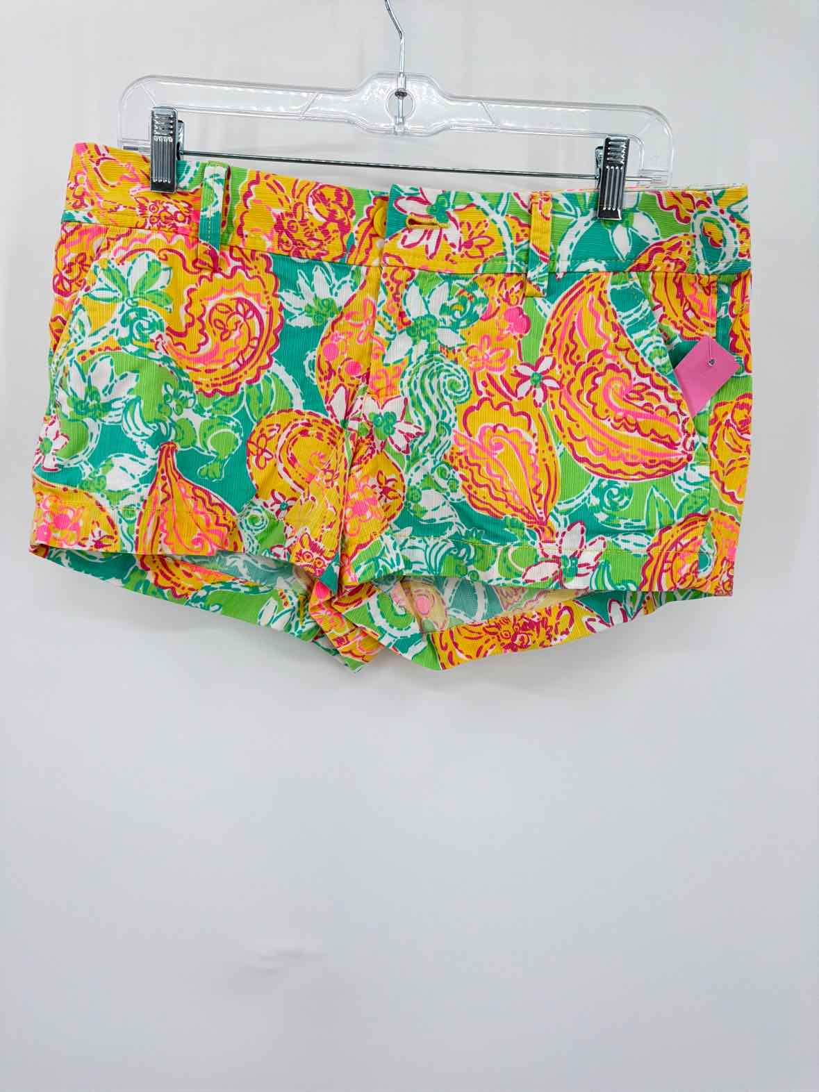 Pre-Owned Lilly Pulitzer Yellow Size 6 Walsh Printed Shorts | True Fashionistas.