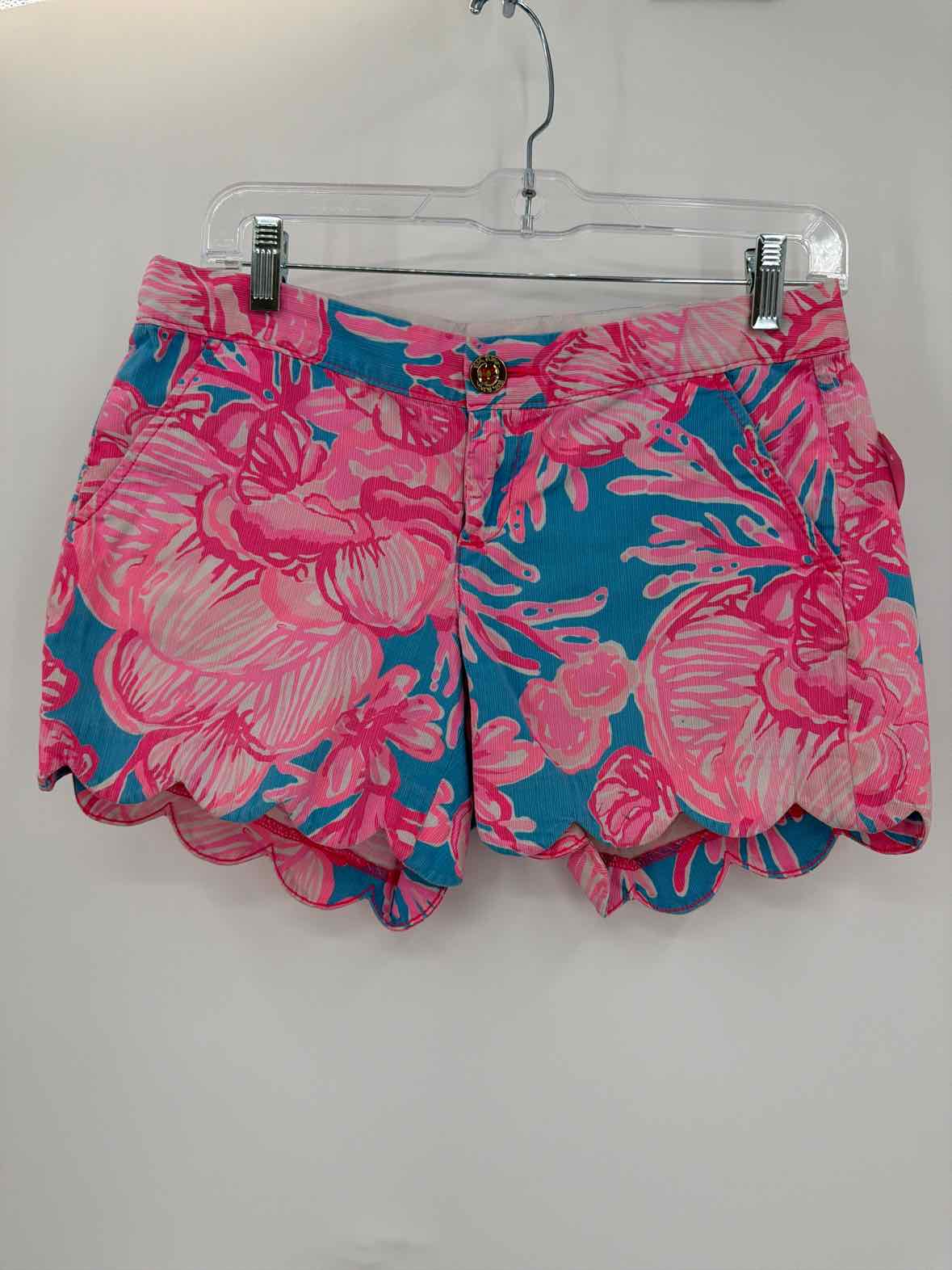 Pre-Owned Lilly Pulitzer Pink Size 0 Buttercup Printed Shorts | True Fashionistas.