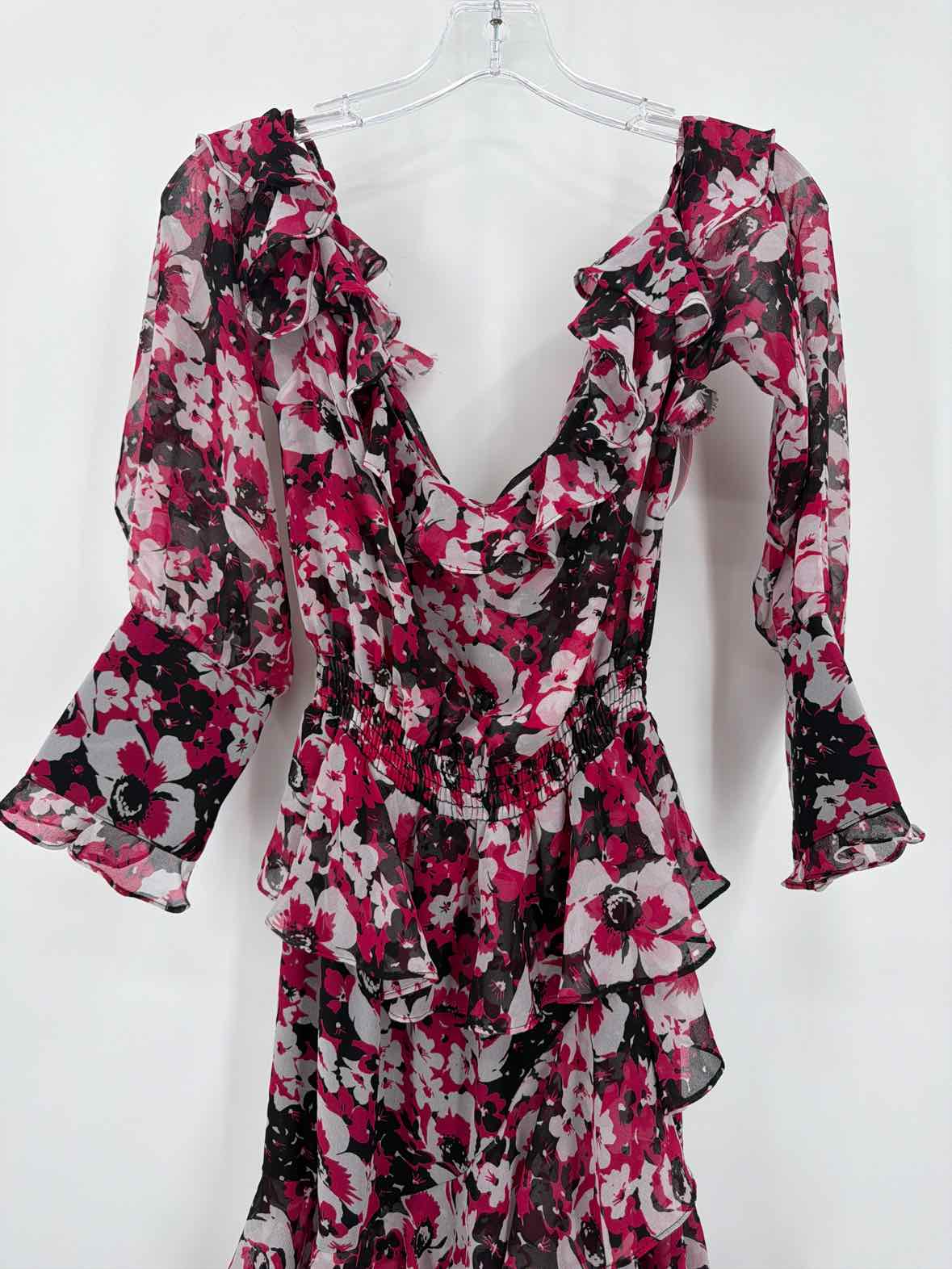 Pre-Owned Misa Red Size Small Long Long Sleeve Dress | True Fashionistas.
