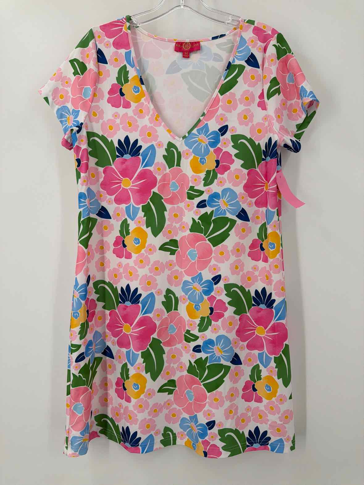 Pre-Owned Kaeli Smith Pink Size Medium Short Short Sleeve Dress | True Fashionistas.