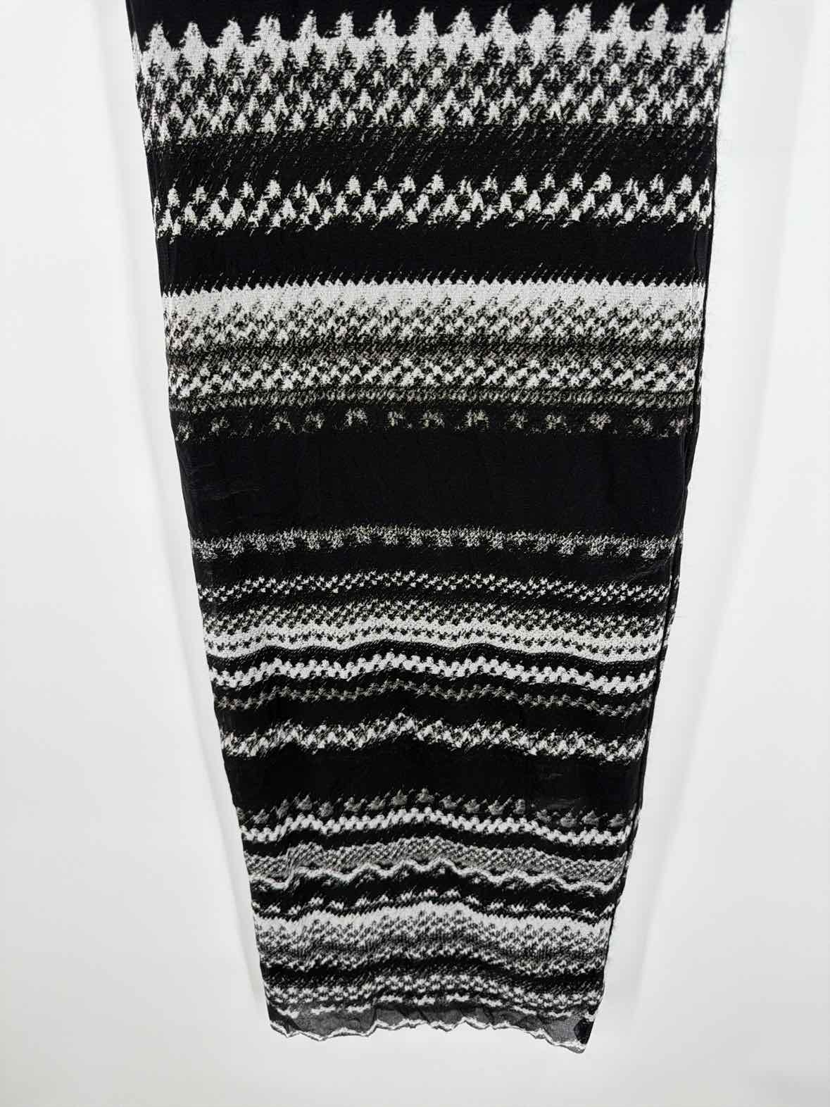 Pre-Owned Fuzzi Black Size Medium Mesh Short Sleeveless Dress | True Fashionistas.