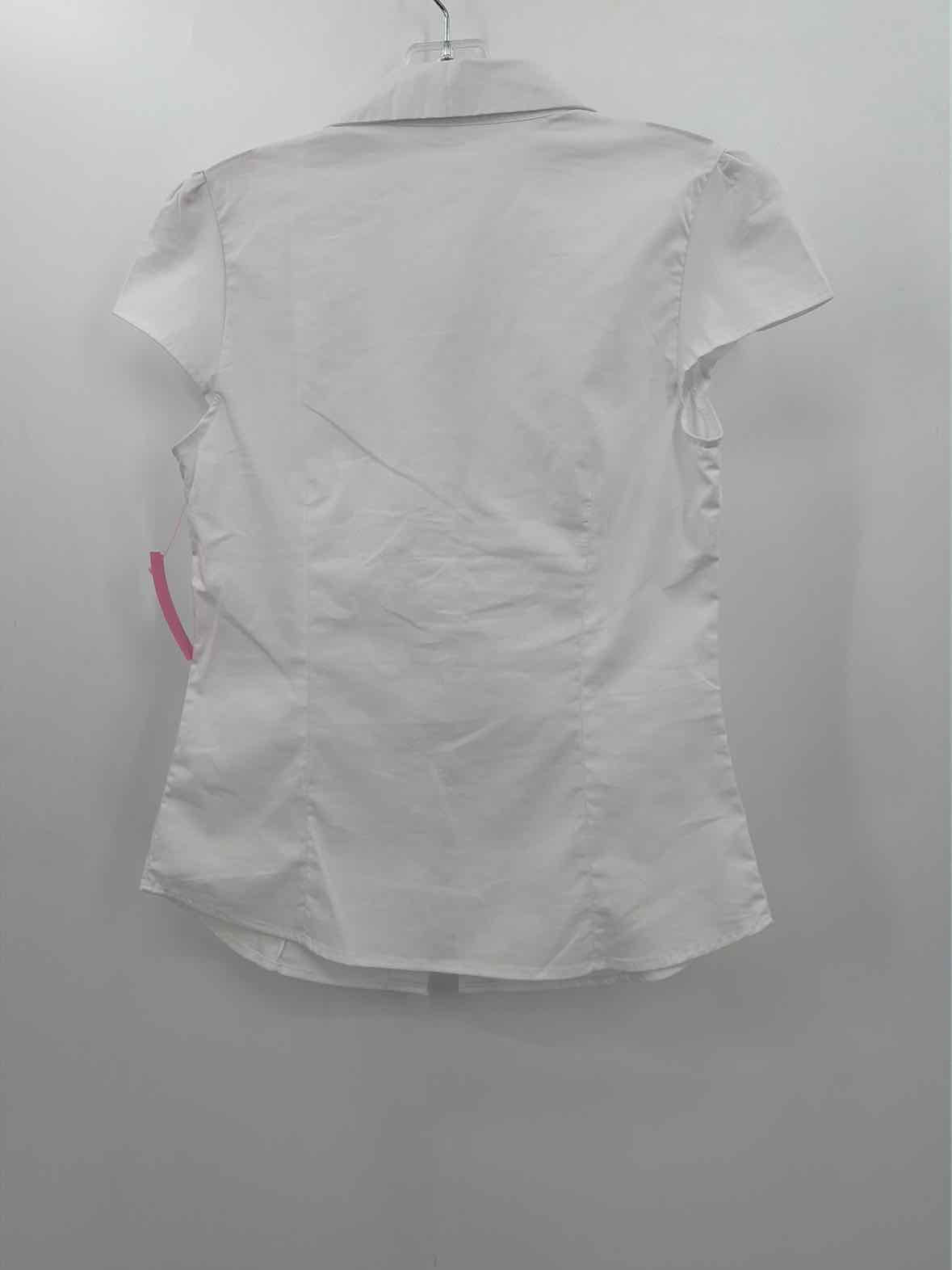 Pre-Owned Blenca White Size Small Button Down | True Fashionistas.