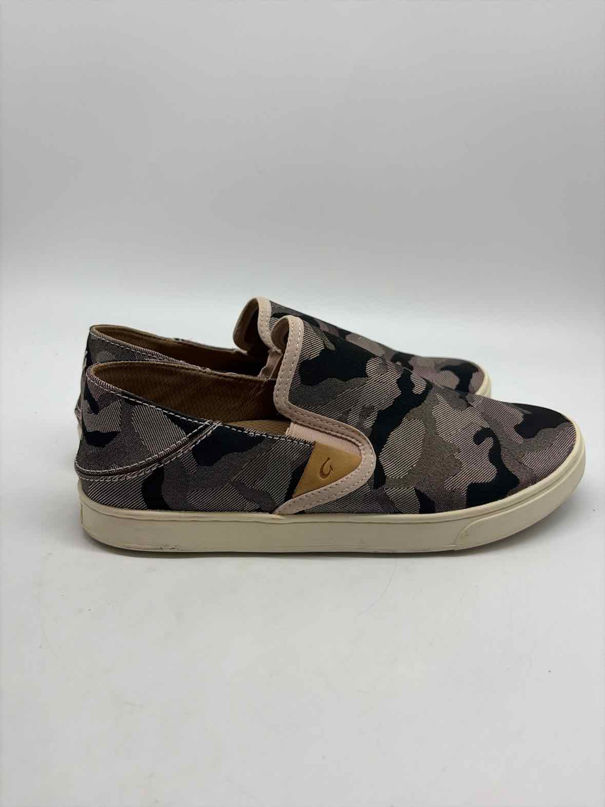 Pre-Owned Olukai Grey Size 9.5 Slip On Flats | True Fashionistas.