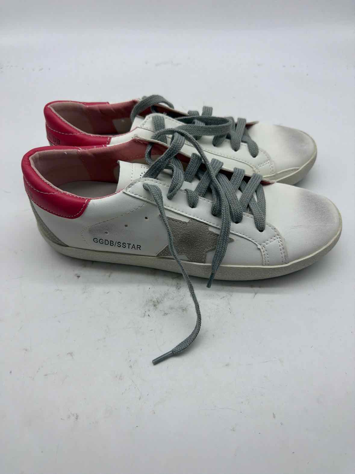 Pre-Owned Golden Goose White Size 9 Fashion Sneaker Athletic Shoes | True Fashionistas.