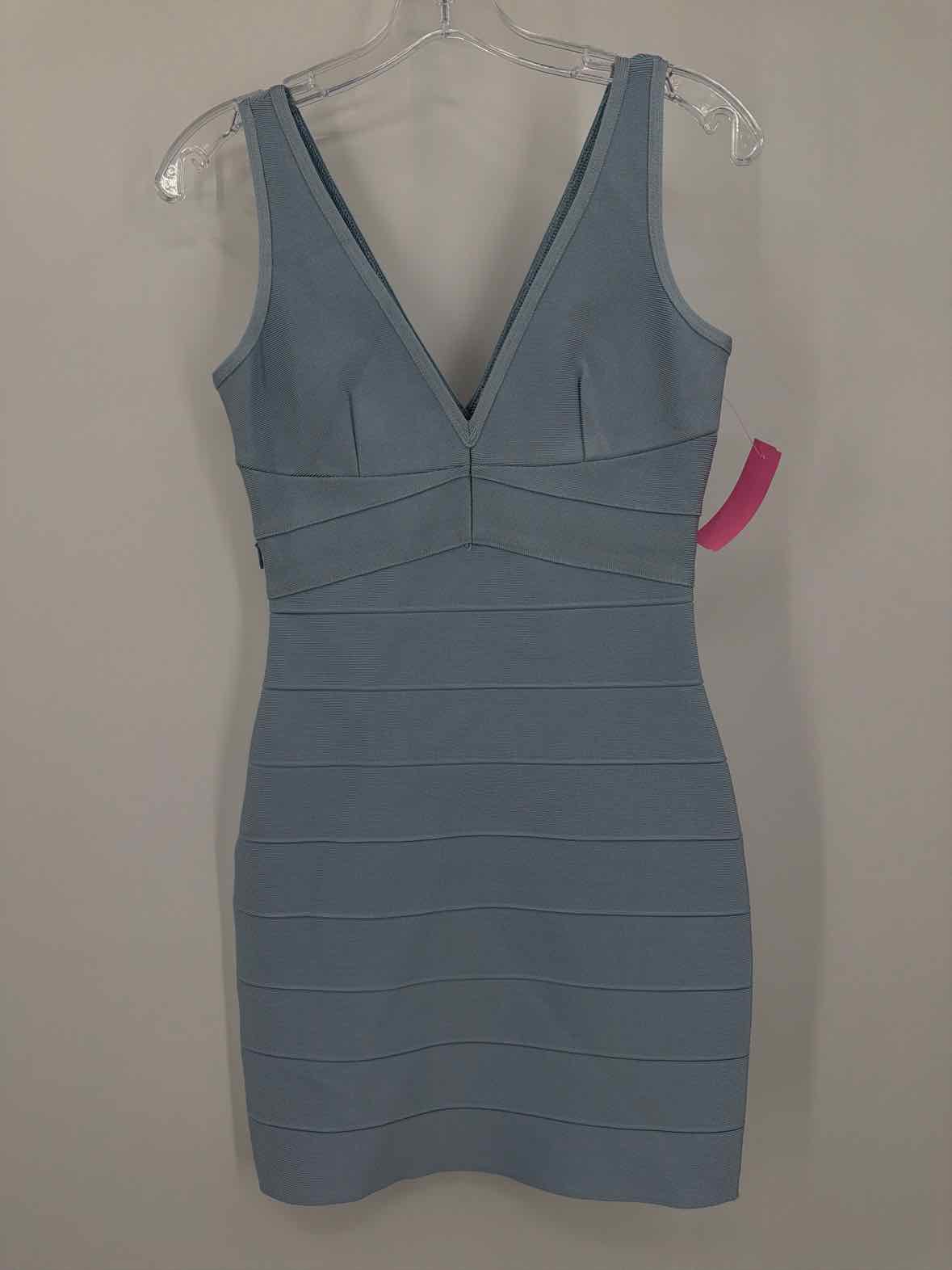 Pre-Owned Vera Wang Maids Blue Size XS Knit Bodycon Short Sleeveless Dress | True Fashionistas.